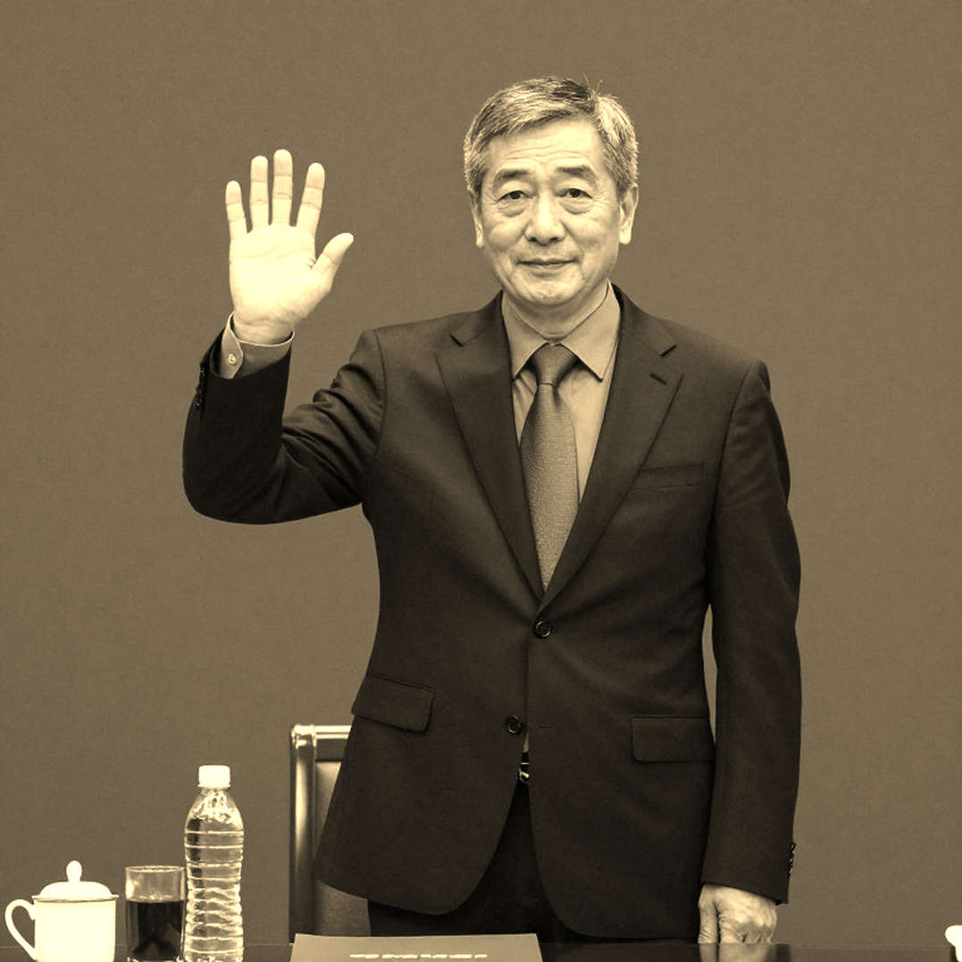 Nguyễn Tiến Minh tuổi 43 và vòng loại Vietnam Open 2026: Chiến thắng của sự lệch pha phong cách, khi khoảng trống đơn nam Việt Nam bị phơi bày