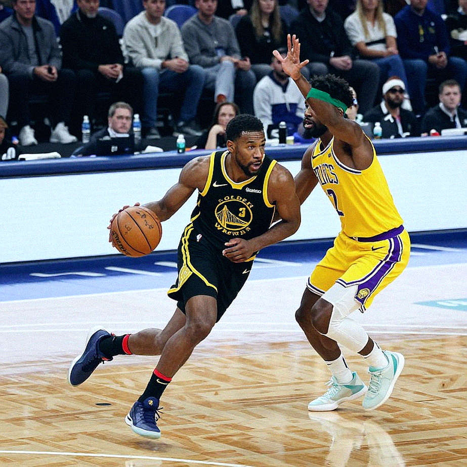 Năm ngày ở Slovenia và một canh bạc đã đặt hết tương lai: Lakers của Luka Dončić đang xây gì?