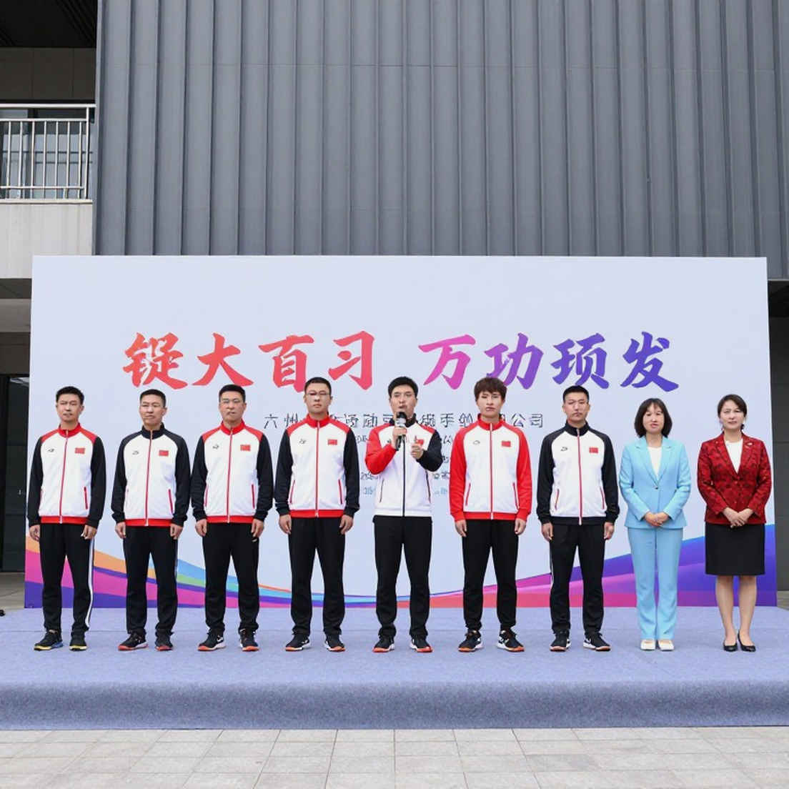 Alwi Farhan, Kento Momota và khoảng trống dữ liệu trước Asian Games 2026 Alwi Farhan, Kento Momota và khoảng trống dữ liệu trước Asian Games 2026