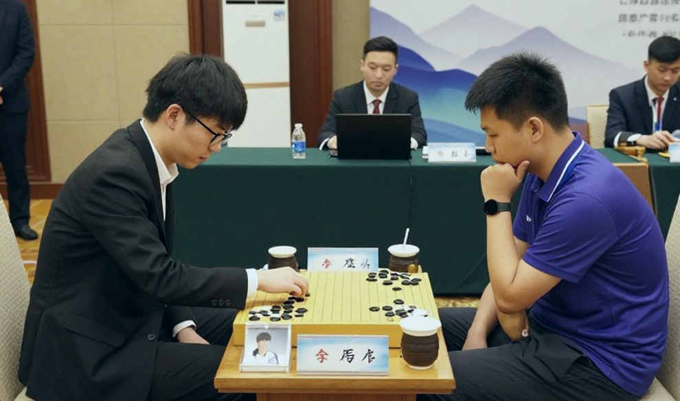 Dữ liệu im lặng ở World Cup nữ: bóng đá nữ Việt Nam, esports nữ và những câu hỏi chưa từng được hỏi