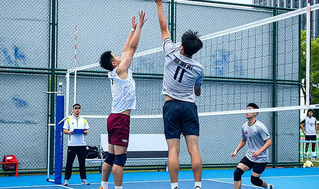 13 tuổi, cao 2m10, 5 pha chắn bóng: biến số lạ nhất ở giải bóng chuyền nam châu Á 13 tuổi, cao 2m10, 5 pha chắn bóng: biến số lạ nhất ở giải bóng chuyền nam châu Á