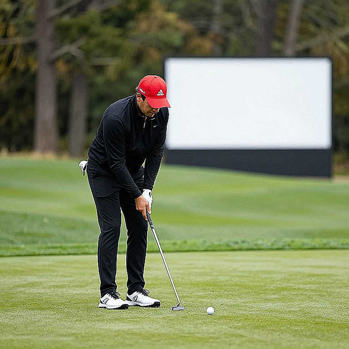 BMW PGA Championship 2026, Round 1: Aaron Rai Shares the Lead at Wentworth as Rory McIlroy Sits Three Back and Jon Rahm Stares at the Cut Line BMW PGA Championship 2026, Round 1: Aaron Rai Shares the Lead at Wentworth as Rory McIlroy Sits Three Back and Jon Rahm Stares at the Cut Line