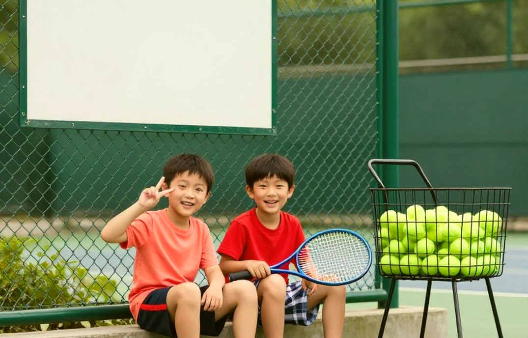 Bảng tin trống: Tiếng vọng của một mùa giải chưa bắt đầu Bảng tin trống: Tiếng vọng của một mùa giải chưa bắt đầu