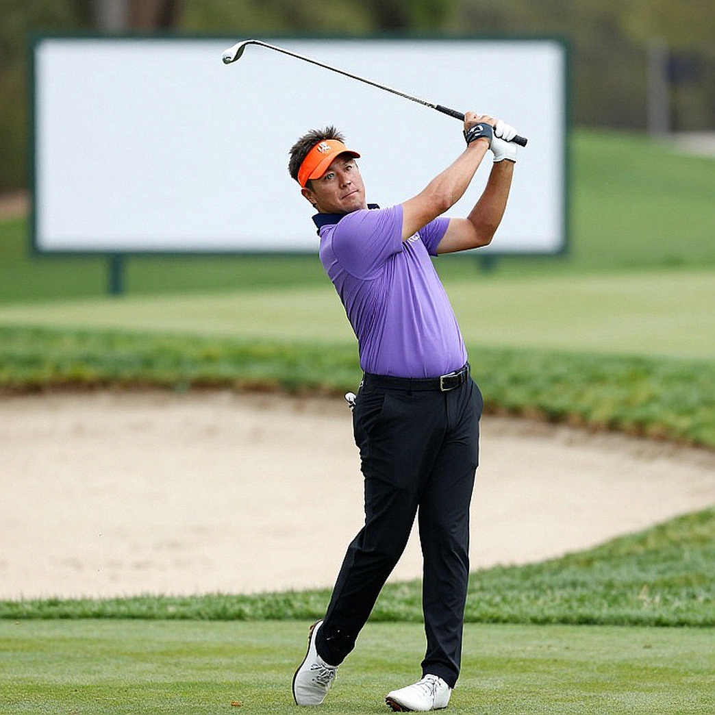 Sân Golf Là Một Nghĩa Trang Không Có Bia Mộ: Bốn Người Đàn Ông Và 60 Năm Dữ Liệu Không Ai Chịu Đọc
