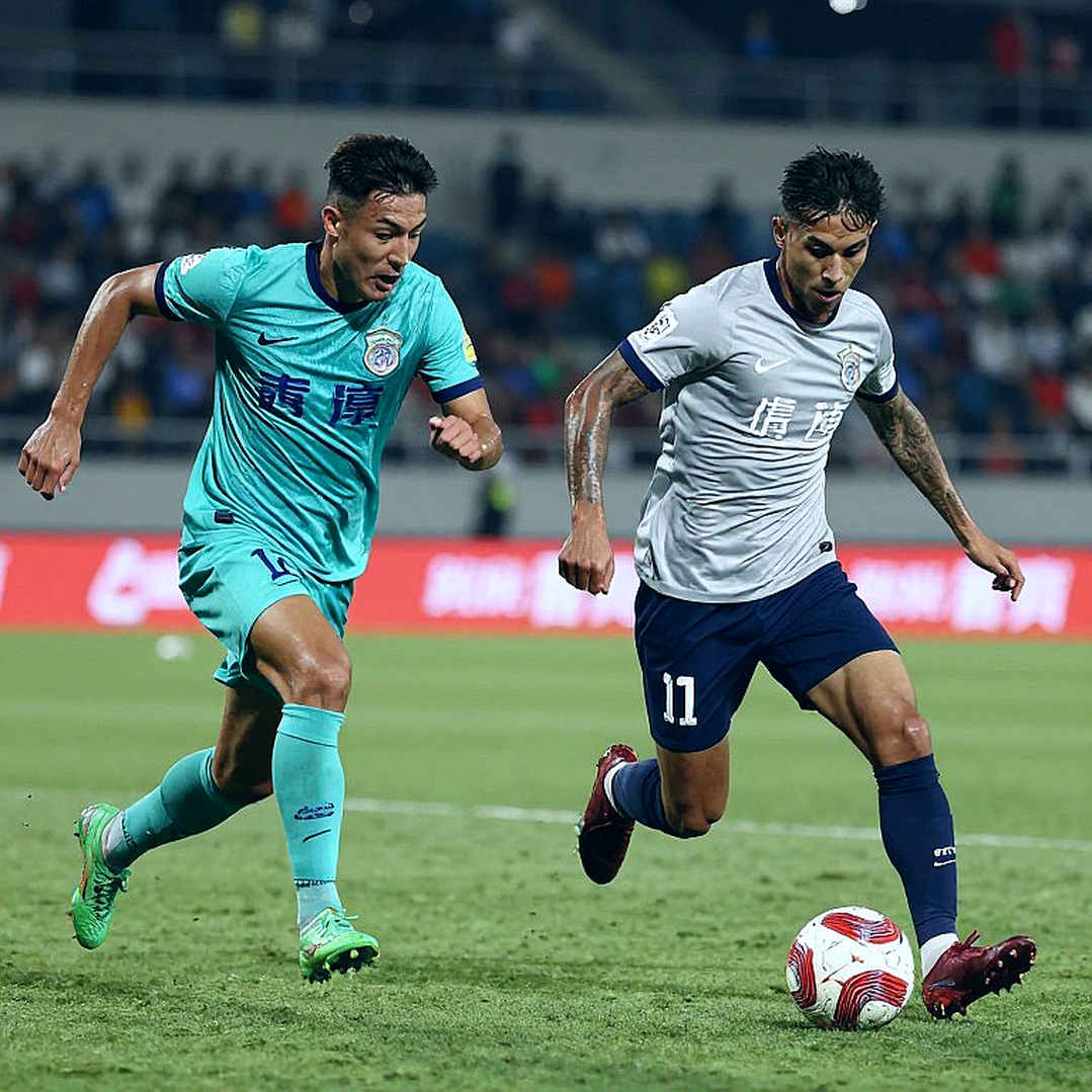 V.League và khoảng trống dữ liệu kỷ luật: Khi tranh cãi thẻ phạt chỉ còn lại cảm xúc