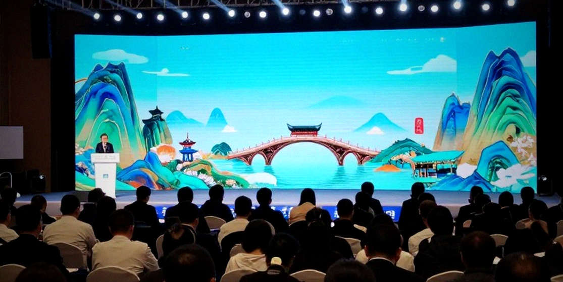 Tám chiều phân tích cờ vua 2026: Lọc tín hiệu trong mùa chuyển dịch liên đoàn