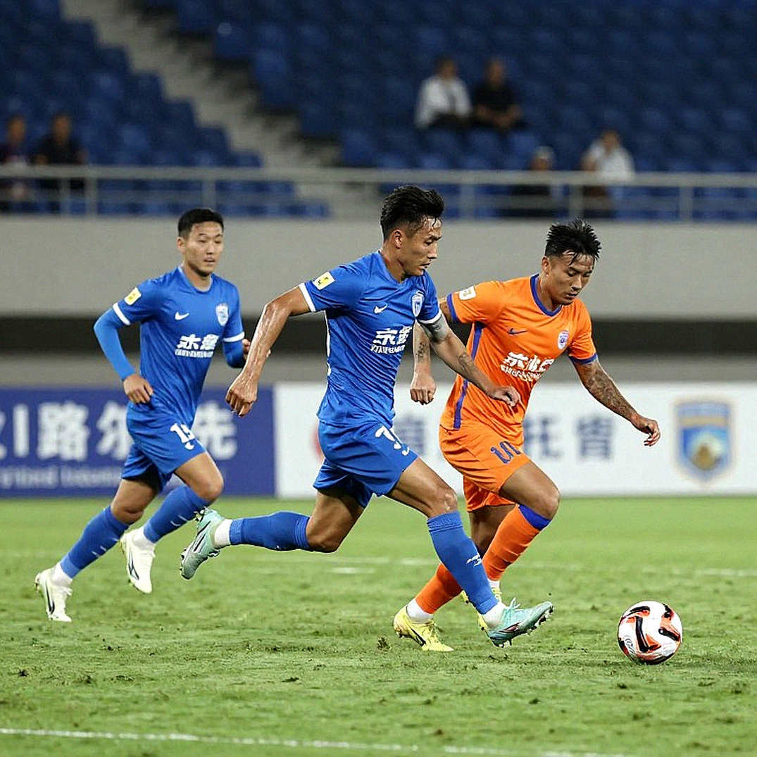 V-League: Bảng doanh thu đẹp hơn những gì khán đài kể lại V-League: Bảng doanh thu đẹp hơn những gì khán đài kể lại