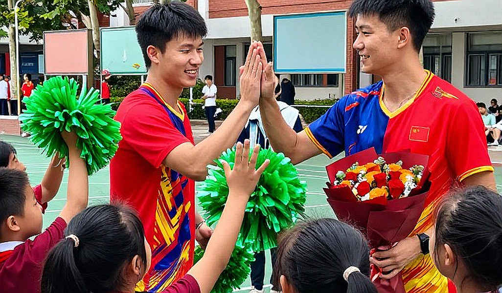 Decoding Chen Yufei's Comeback Over PV Sindhu: When the Footwork Shortened in Game Three Decoding Chen Yufei's Comeback Over PV Sindhu: When the Footwork Shortened in Game Three