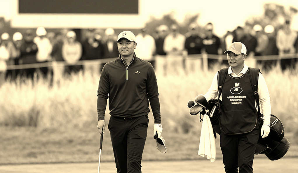 Wentworth sau 36 hố: Cú ngã của Rahm, hố 15 của Fleetwood và tín hiệu trước thềm Presidents Cup