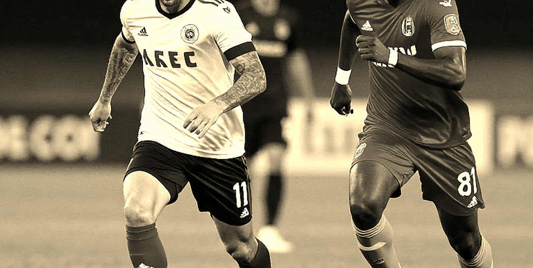 Rafael Márquez ra mắt giữa 'cơn sốt El Tri': Mexico bán hơn 60.000 vé cho một niềm tin chưa kiểm chứng Rafael Márquez ra mắt giữa 'cơn sốt El Tri': Mexico bán hơn 60.000 vé cho một niềm tin chưa kiểm chứng