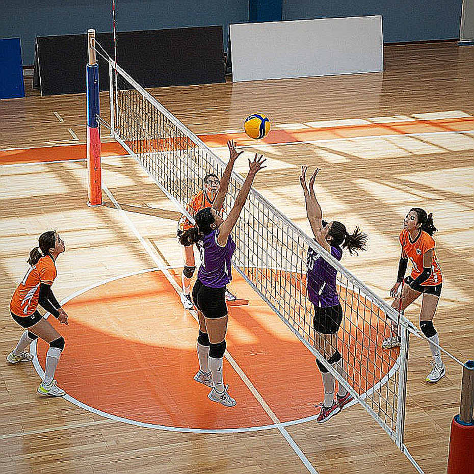 When the Middle Blocker Carries the Team: Anatomy of Vietnam Women's Volleyball Decline When the Middle Blocker Carries the Team: Anatomy of Vietnam Women's Volleyball Decline